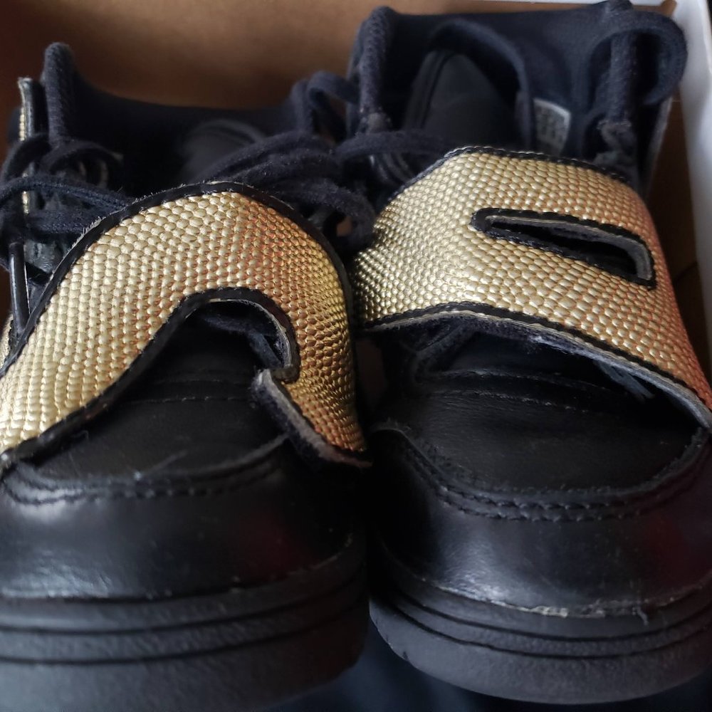 Jeremy Scott Adidas